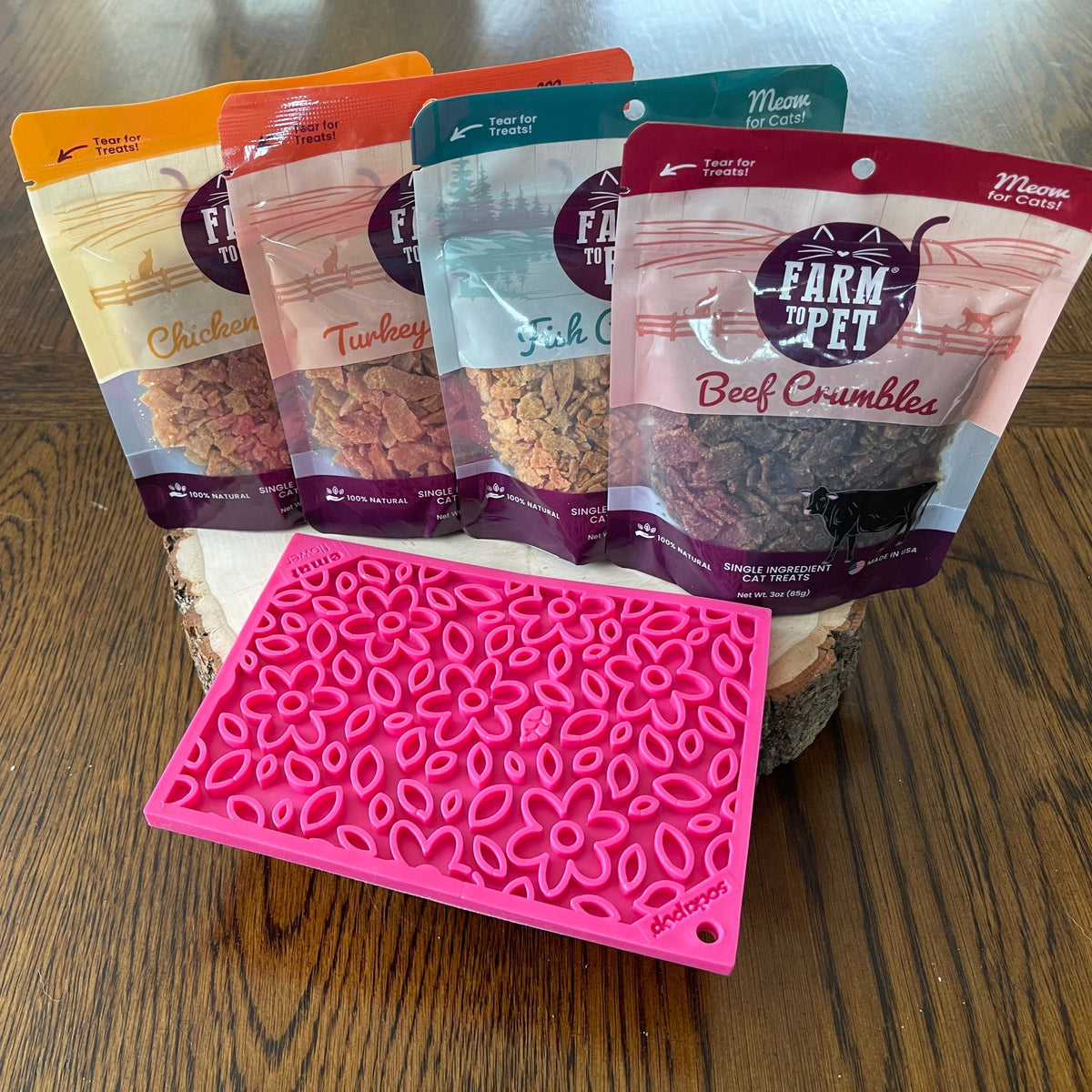 Chicken Crumbles Cat Treats | Single-Ingredient Chicken
